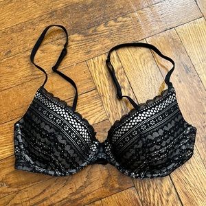 Victoria’s Secret Black Lace Demi Bra 32C